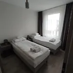 Przy Mogilskiej Z Miejscem Postojowym Appartamento *