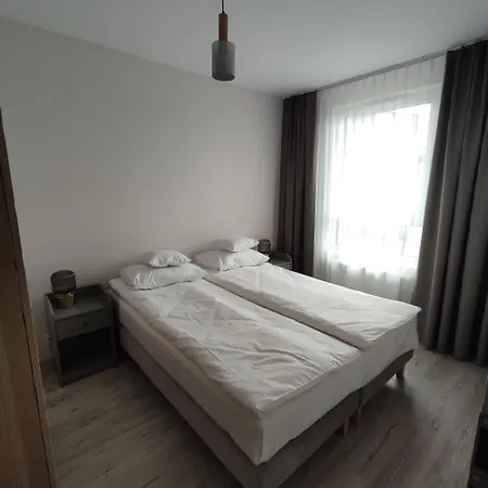 Apartmán Przy Mogilskiej Z Miejscem Postojowym