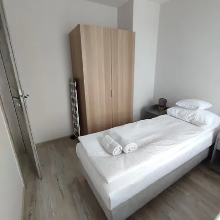 Apartmán Przy Mogilskiej Z Miejscem Postojowym *