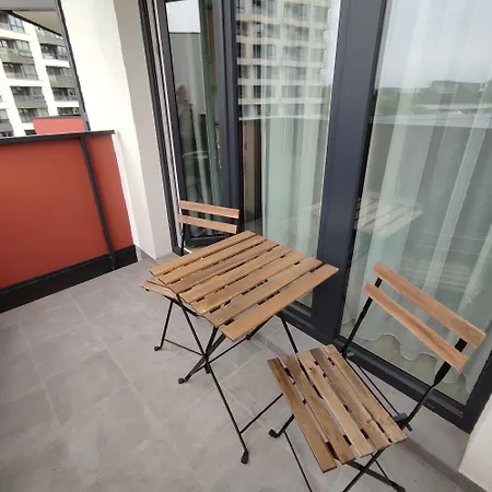 Przy Mogilskiej Z Miejscem Postojowym Apartmán